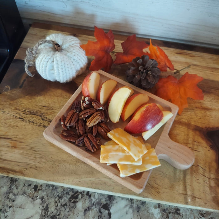 Kitchen Paddle Board – Snack Tray, Cutting Board & Charcuterie Board