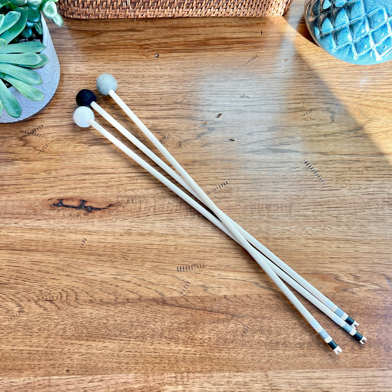 Arrows - Set of Black, White, & Gray