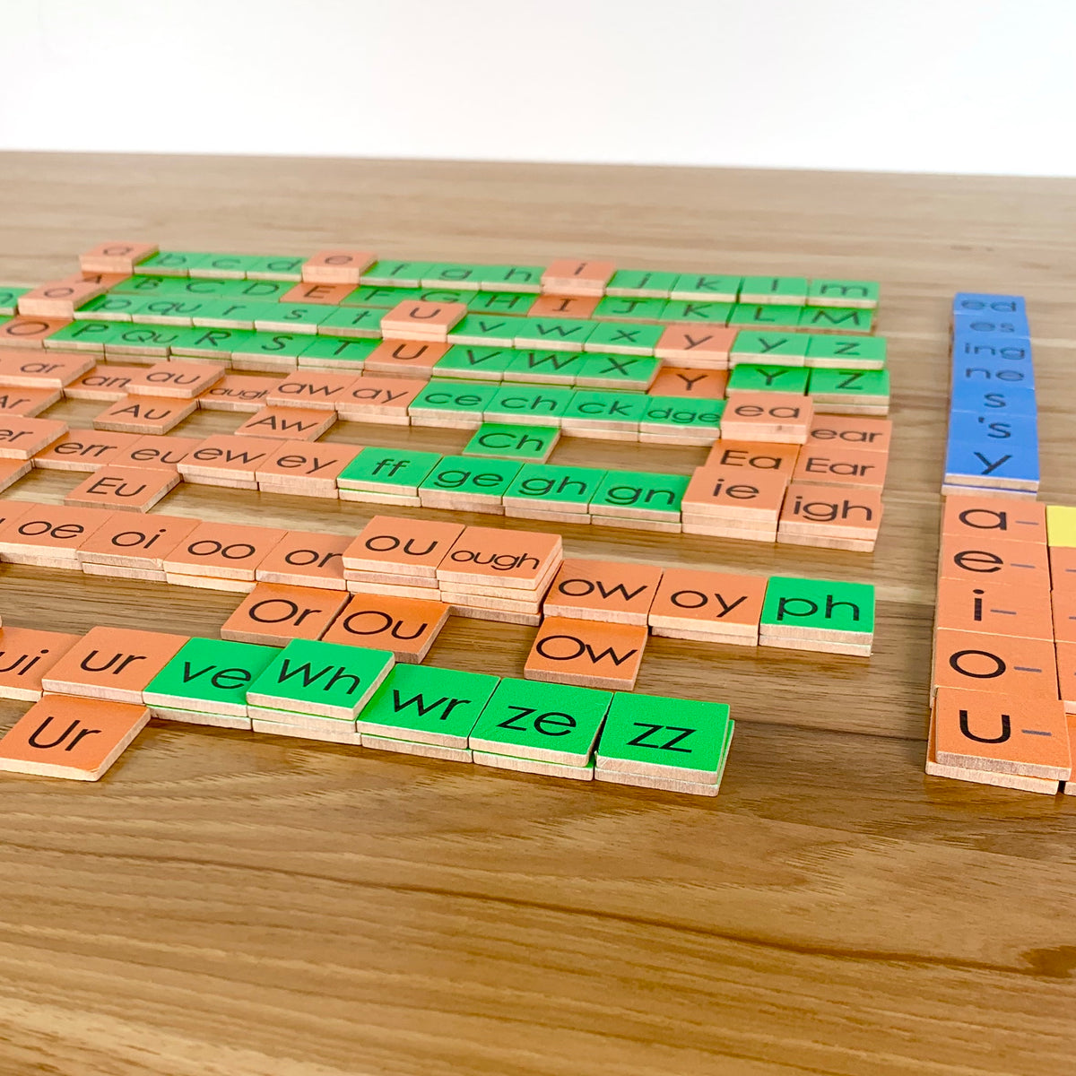 Justice Scrabble Tiles - 100 Scrabble Tiles - Plastic Scrabble Tiles -  Letter Tiles for Crafts - Game Pieces - Board Game Craft
